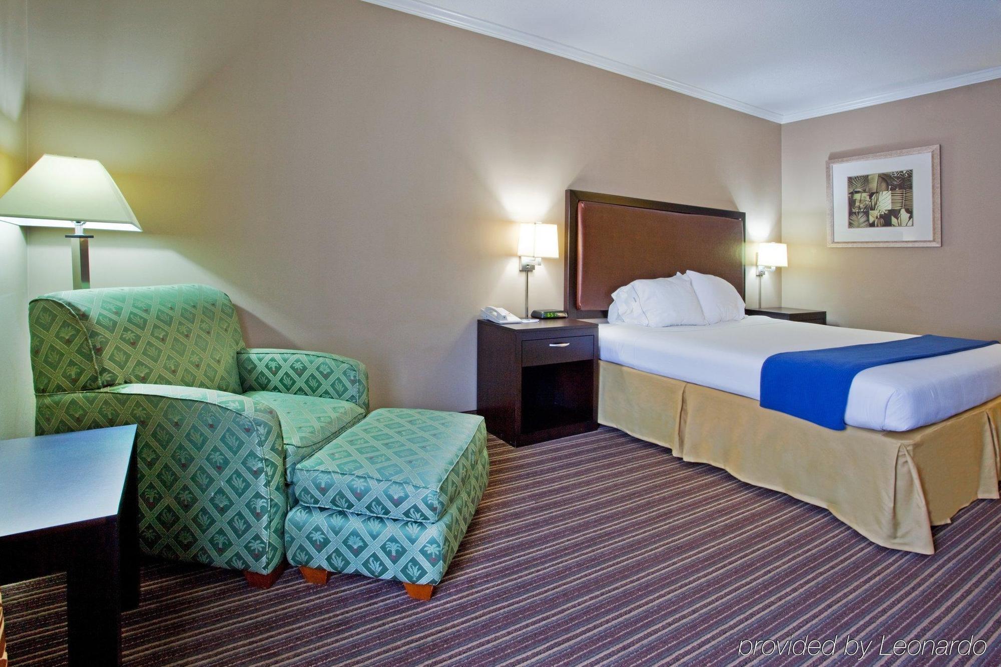 Holiday Inn Express Saint Simons Island By Ihg St. Simons Island Rom bilde